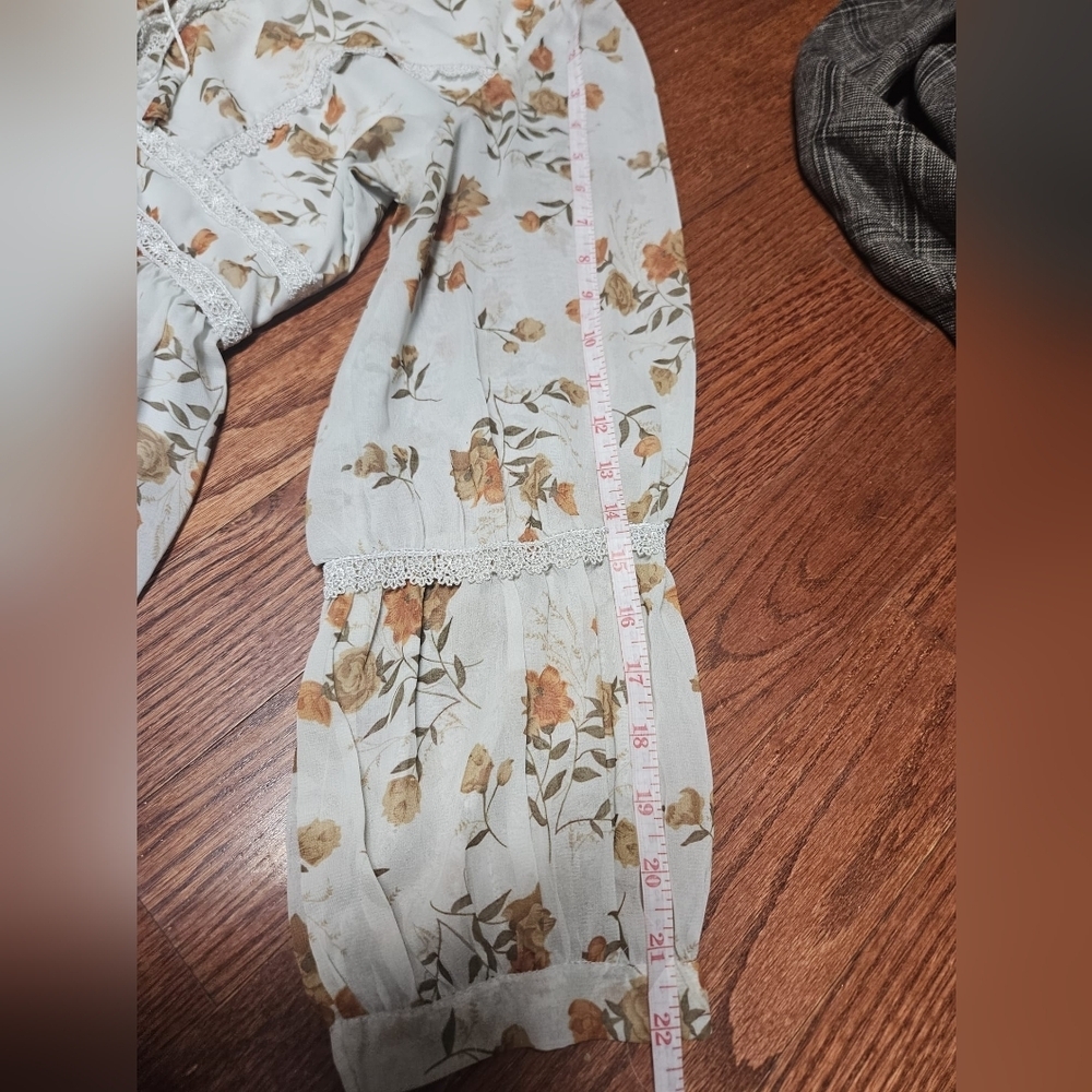 Cream Bishop Sleeve Sundress with Scoop Neck - Picture 8 of 12